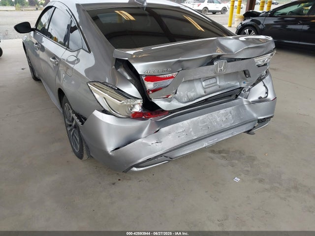 1HGCV3F15KA008531 Honda lfb2