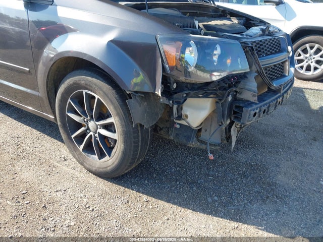 2C4RDGEGXHR714438 Dodge Grand Caravan