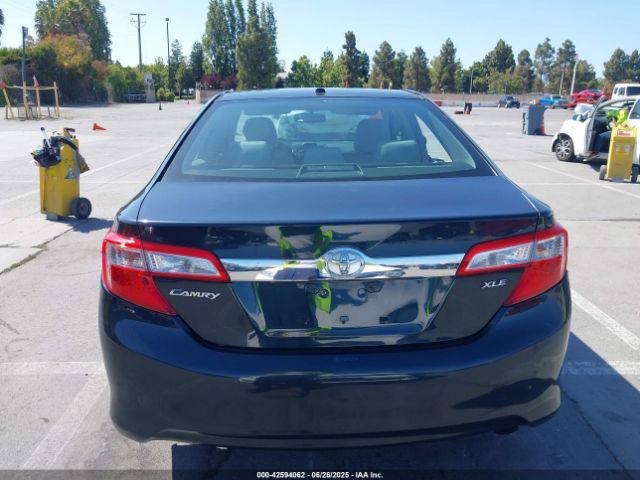 4T4BF1FK4ER383979 Toyota 2ar-fe