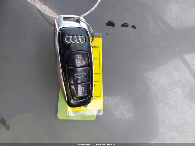 2019 AUDI A7 WAUV2AF21KN042730 Photo 10