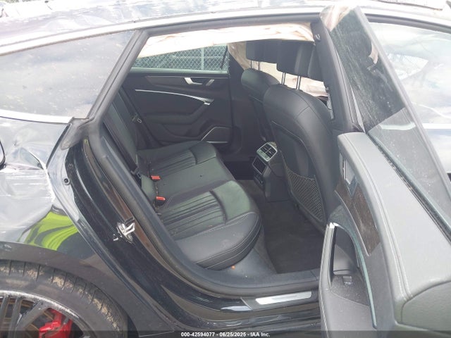 2019 AUDI A7 WAUV2AF21KN042730 Photo 7