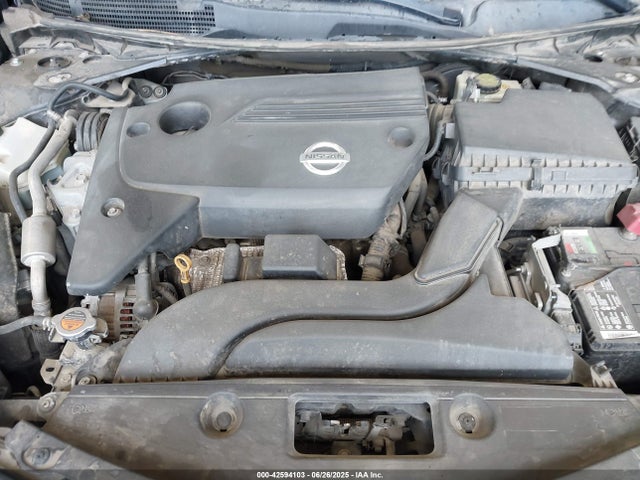 1N4AL3AP8FN381865 Nissan 2015