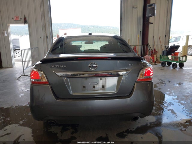 1N4AL3AP8FN381865 Nissan 2015
