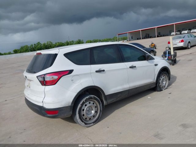 2018 FORD ESCAPE 1FMCU0F79JUA71404 Photo 3