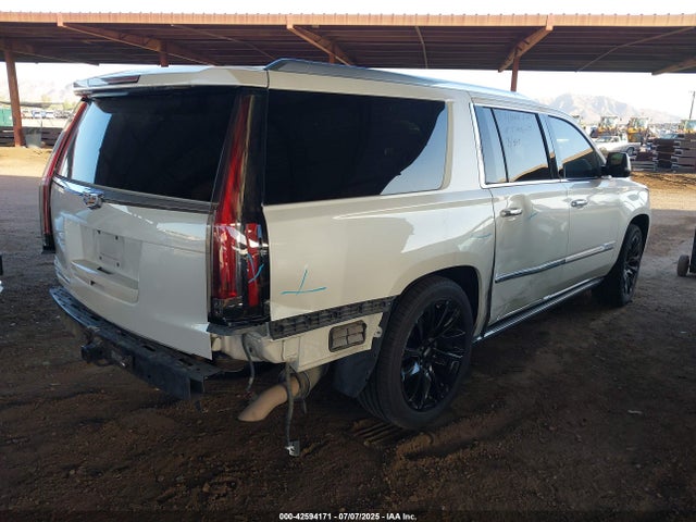 2015 CADILLAC ESCALADE ESV 1GYS4TKJ7FR689053 Photo 3