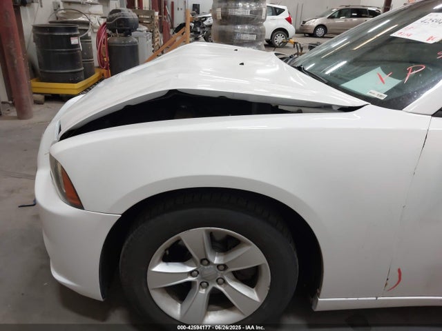 2C3CDXBG8EH252283 Dodge 2014
