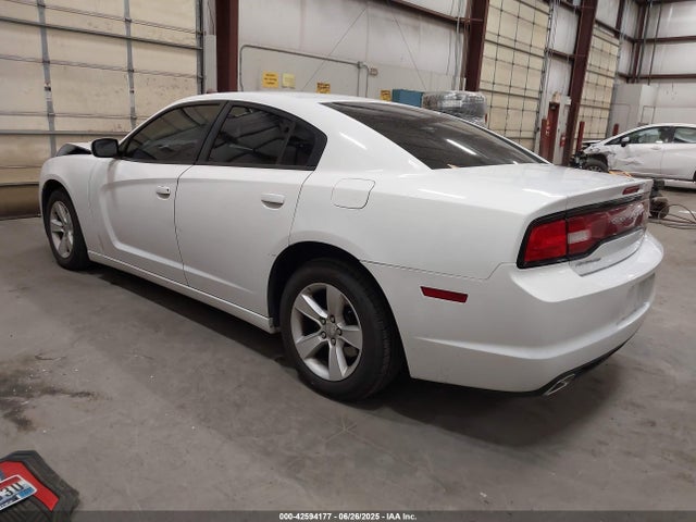 2C3CDXBG8EH252283 Dodge 2014