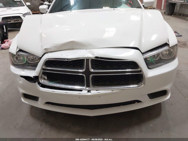 2C3CDXBG8EH252283 Dodge 2014
