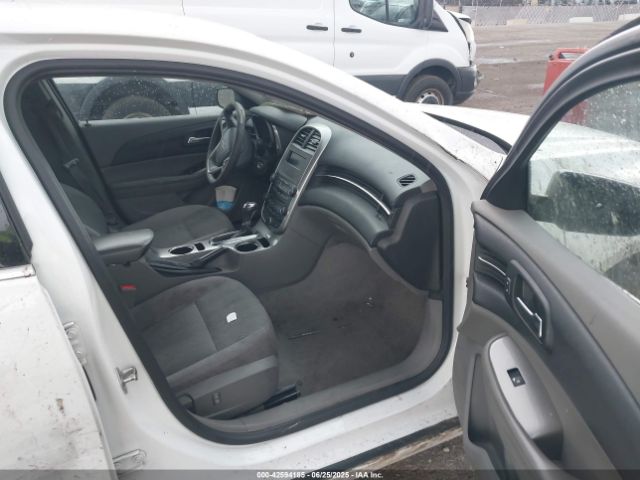 2015 CHEVROLET MALIBU 1G11B5SL2FF237820 Photo 4