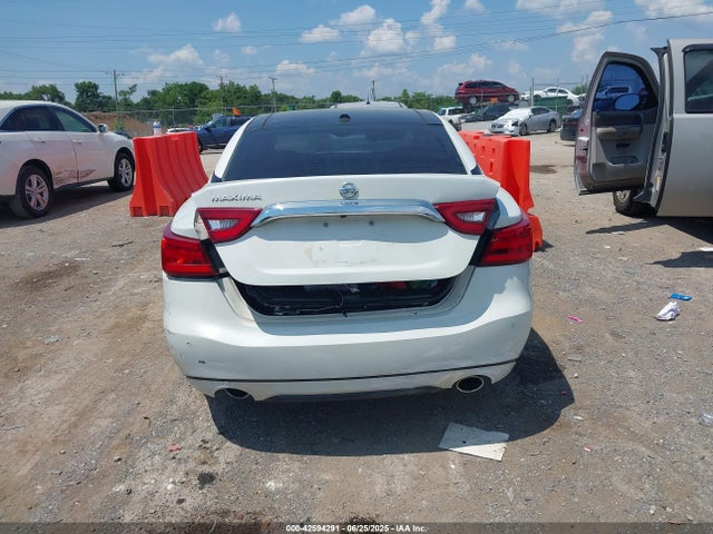 Nissan Maxima 2018 1N4AA6APXJC391888 Image 16