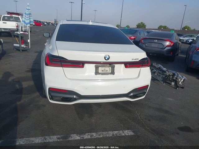 BMW 740I 2021 WBA7T2C03MCE56494 Image 17
