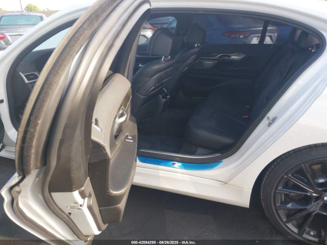 2021 BMW 740I WBA7T2C03MCE56494 Photo 7