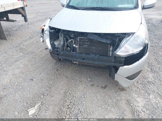 3N1CN7AP9JK414328 Nissan 2018
