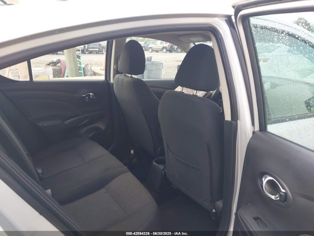 3N1CN7AP9JK414328 Nissan 2018