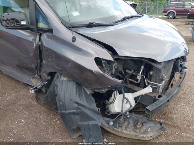 2011 TOYOTA SIENNA 5TDKK3DC3BS166098 Photo 5