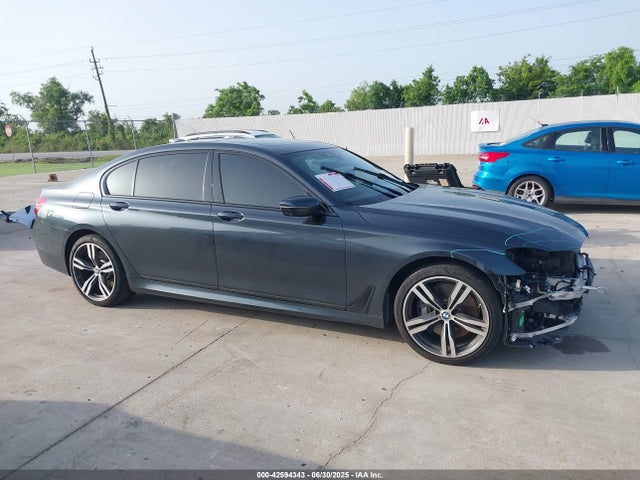 BMW 750i 2016 WBA7F2C56GG415192 Image 14