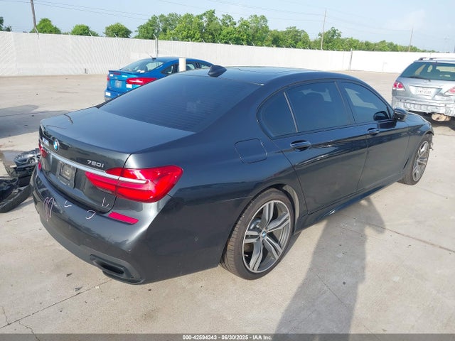 BMW 750i 2016 WBA7F2C56GG415192 Image 4