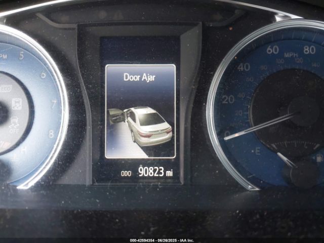 2017 TOYOTA CAMRY 4T1BF1FK6HU702748 Photo 6