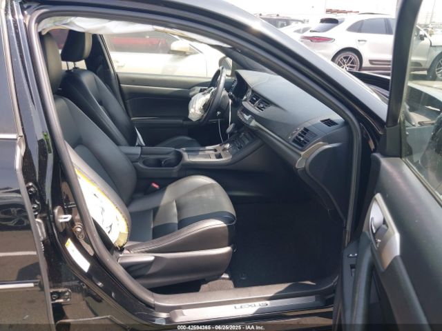 2016 LEXUS CT 200H JTHKD5BH9G2253389 Photo 4