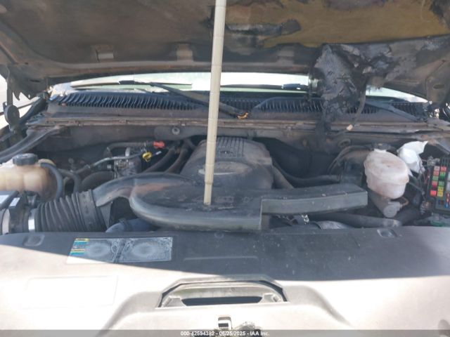 2003 GMC YUKON XL 1500 1GKEC16Z43J346063 Photo 9