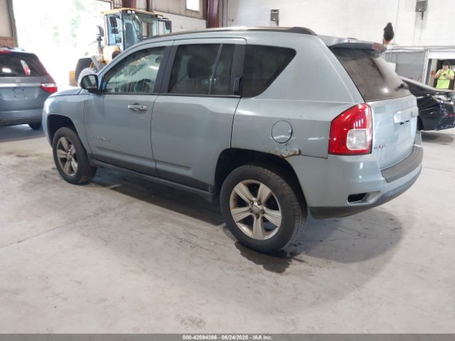 2013 JEEP COMPASS 1C4NJDEB1DD207743 Photo 2
