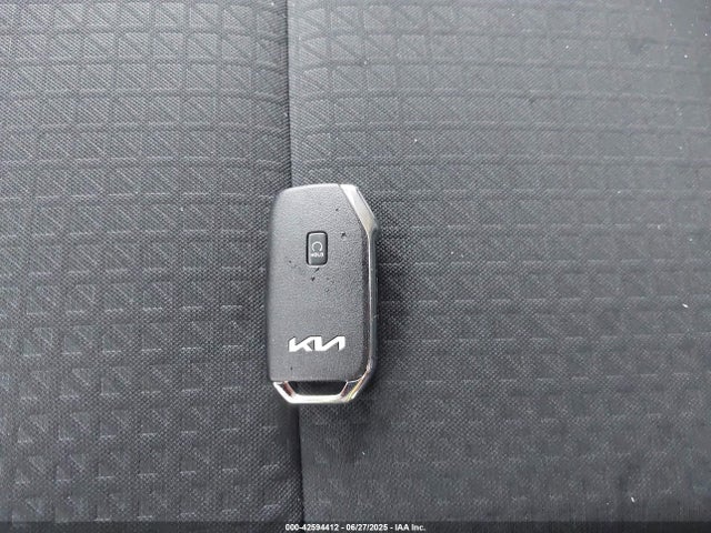 KIA Soul 2025 KNDJ53AU2S7246079 Image 11