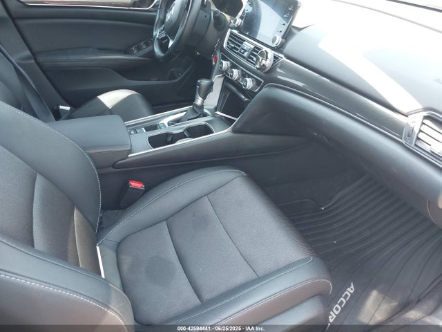 Honda l15be 2020 1HGCV1F39LA031530 Image 5