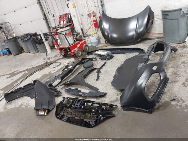 3CZRU6H17MM728617 Honda r18z9