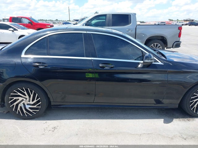 Mercedes-Benz 2016 2016 55SWF4JB9GU169458 Image 13