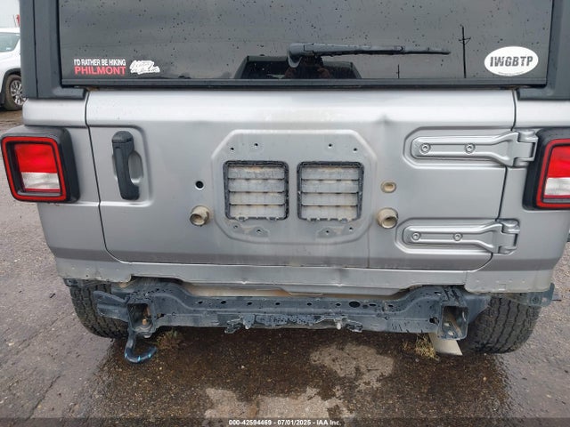 1C4HJXEN2MW654143 Jeep Wrangler