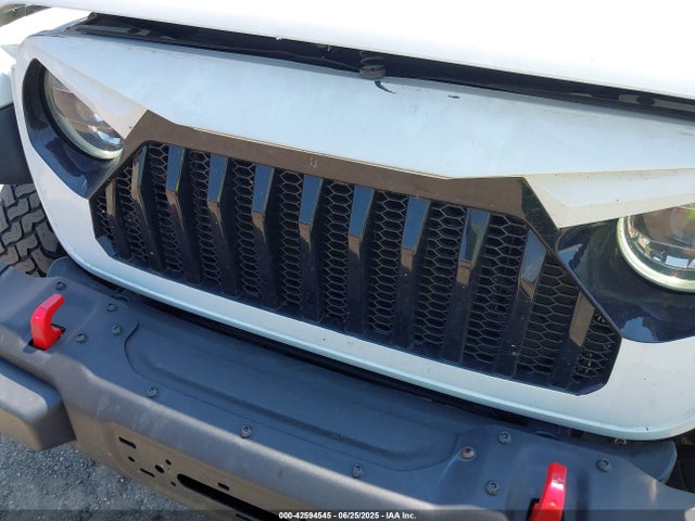 1C4HJXFN0MW648257 Jeep 2021