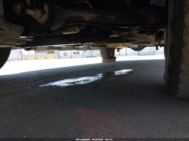 1GCPABEK5RZ172647 Chevrolet l3b