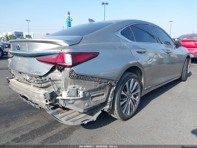 Lexus a25a-fxs, 3nm 2021 58ADA1C16MU007482 Image 4