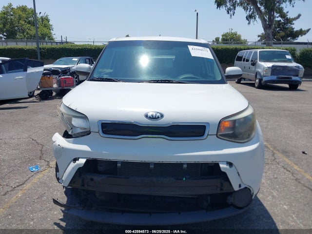 KIA SOUL + 2015 KNDJP3A52F7202480 Image 11