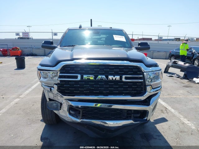 3C6UR5JL3NG296736 RAM 2022