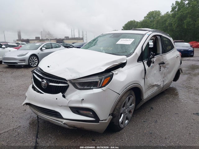42594698 :رقم المزاد ، KL4CJHSB9HB035590 vin ، 2017 Buick Encore Premium مزاد بيع