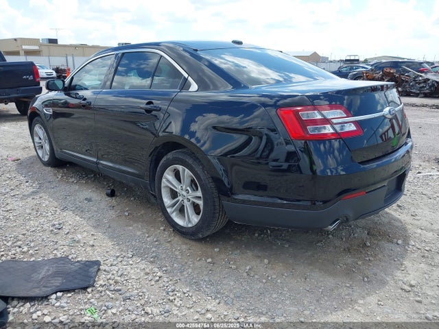 Ford 2016 2016 1FAHP2E8XGG128018 Image 3