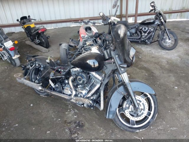 2012 HARLEY-DAVIDSON FLHX 1HD1KBM12CB666619
