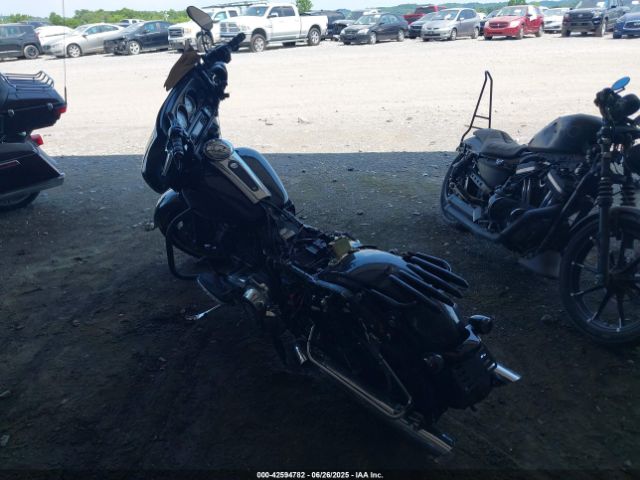 2012 HARLEY-DAVIDSON FLHX 1HD1KBM12CB666619 Photo 2