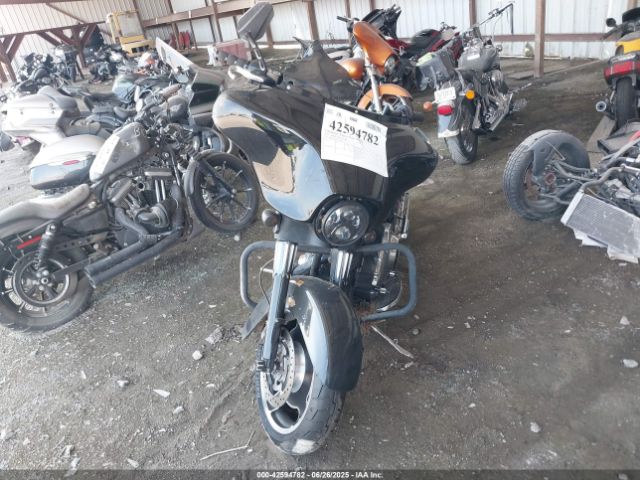 2012 HARLEY-DAVIDSON FLHX 1HD1KBM12CB666619 Photo 4