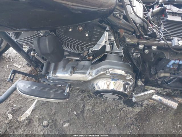 2012 HARLEY-DAVIDSON FLHX 1HD1KBM12CB666619 Photo 8