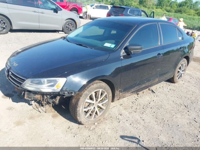 2016 VOLKSWAGEN JETTA 3VWD67AJ7GM295375 Photo 1