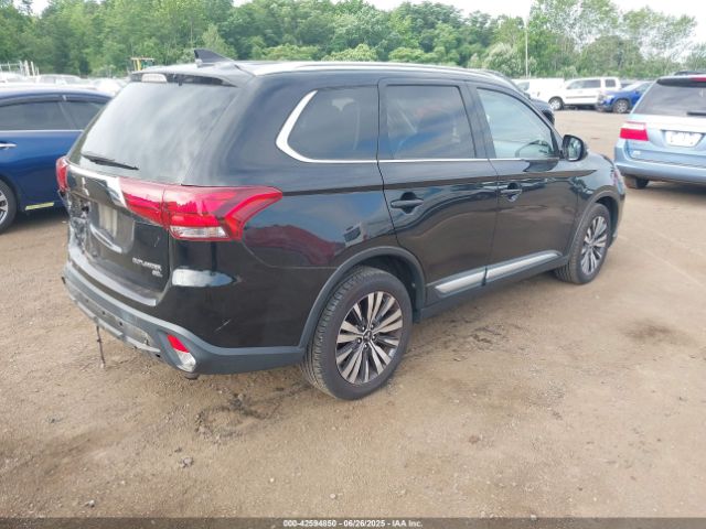 2019 MITSUBISHI OUTLANDER JA4AZ3A39KZ039635 Photo 3
