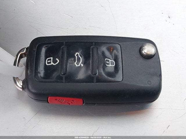 3VWD17AJ3FM324044 Volkswagen 2015