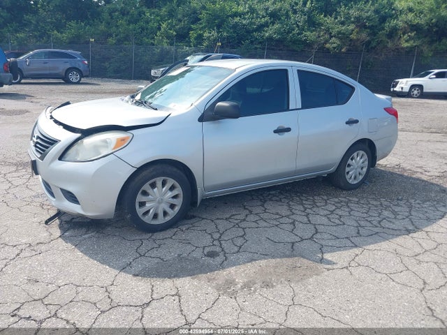 3N1CN7AP7EL804778 Nissan 2014