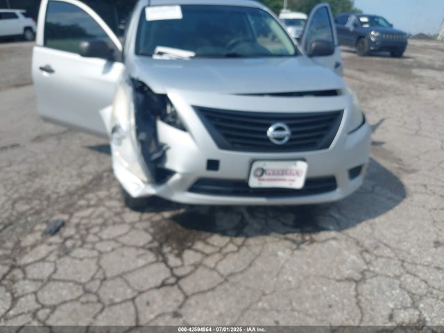 3N1CN7AP7EL804778 Nissan 2014
