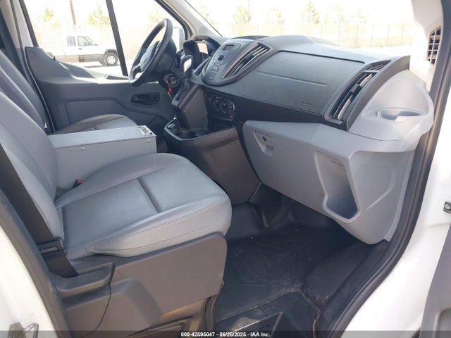 Ford 2018 2018 1FTYE1CM8JKB42370 Image 5