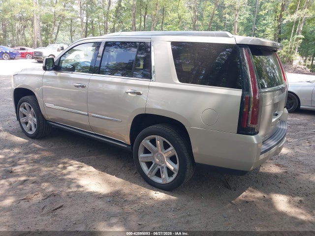 2015 CADILLAC ESCALADE 1GYS3NKJ8FR552606 Photo 2