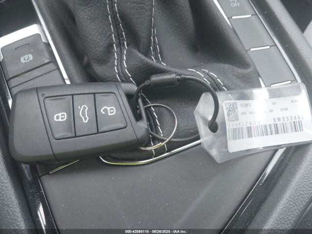 3VV5C7B22SM032468 Volkswagen tsi