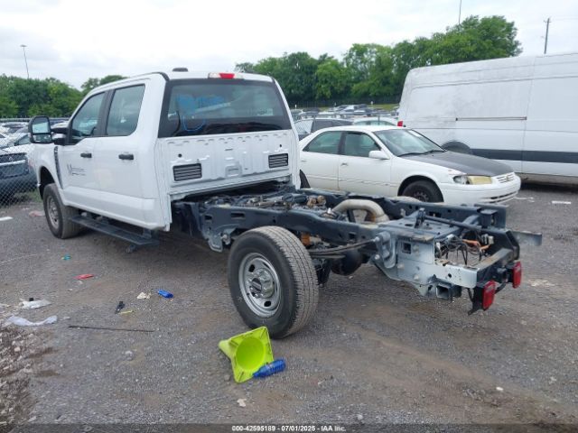 2023 FORD F-250 1FT7W2BA6PEC73116 Photo 2